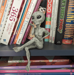 AlienMeme – Funny 2026 Alien Artwork