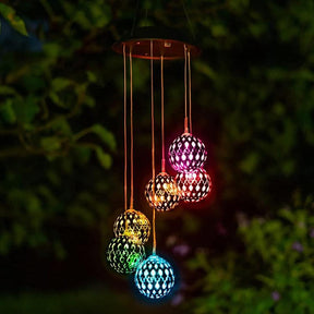 LunaBreeze Chime – Weatherproof Solar Garden Light Charm