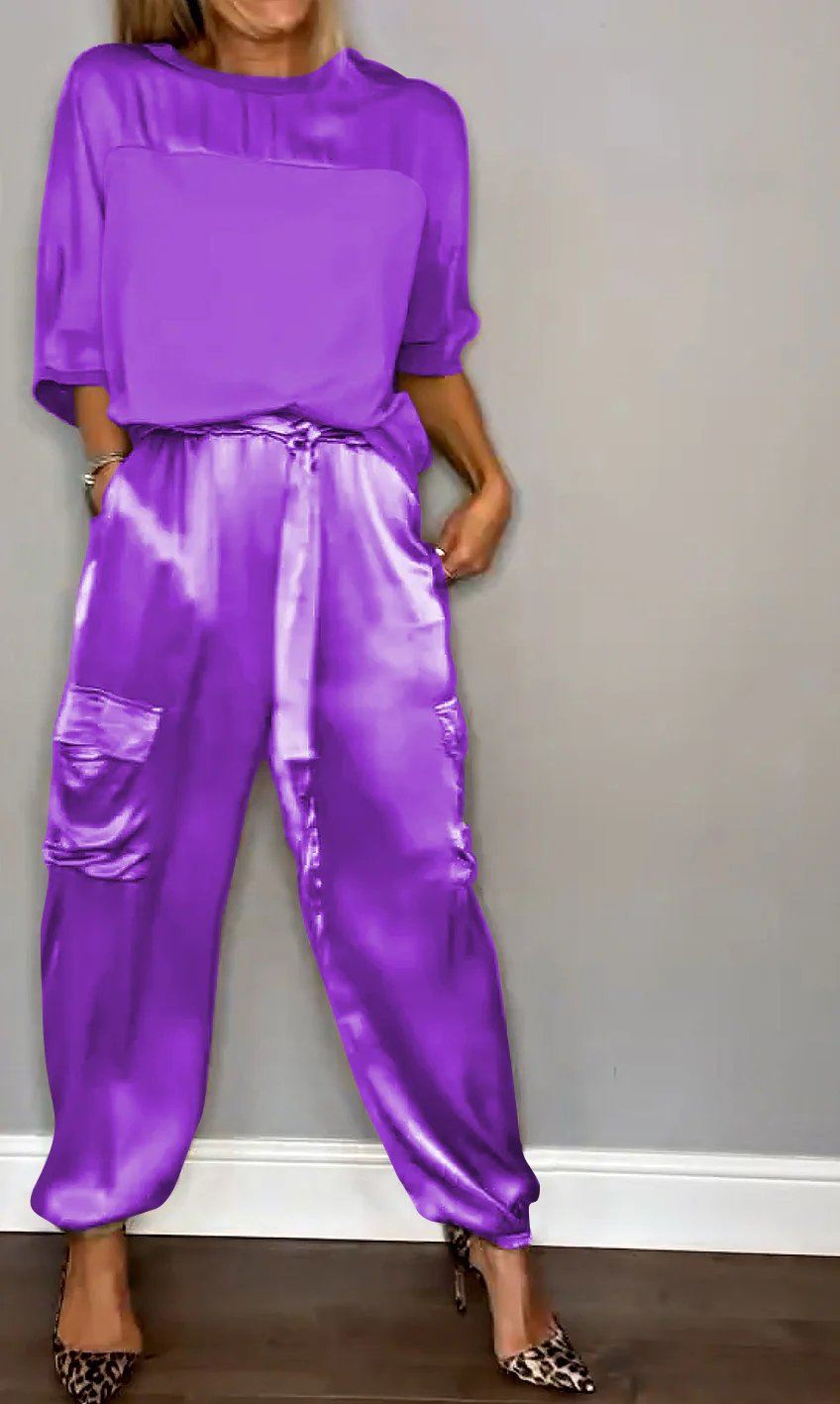 EleganceFlow Set – Chic Satin Co-Ord