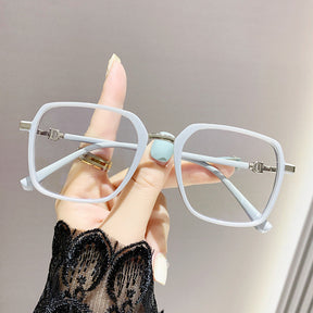 FocusPro – HD Auto-Adjust Reading Glasses