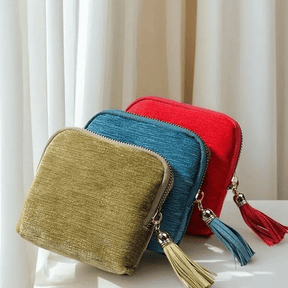 LuxeCarry – Portable Jewelry Storage Bag with Zipper