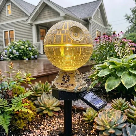 GlowTerra – Outdoor Solar Garden Lamp