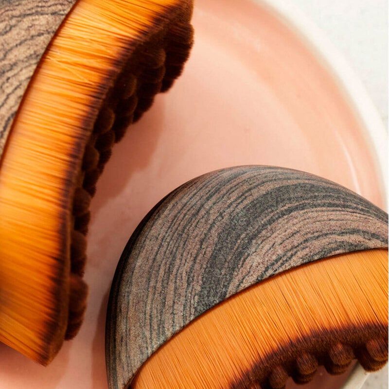 GlowSweep – Lymphatic Dry Body Brush