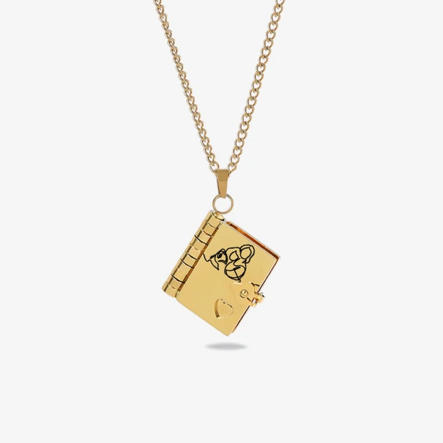 LoveStory – Chapter Book Necklace Gift