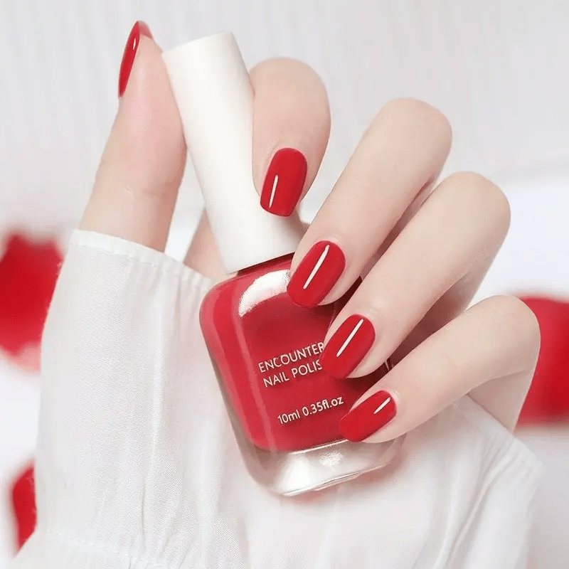 AquaGloss – Non-Toxic Water-Based Nail Polish
