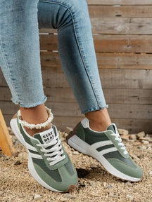 RetroFlex™ Sneakers – Retro-inspired casual sneakers for everyday wear