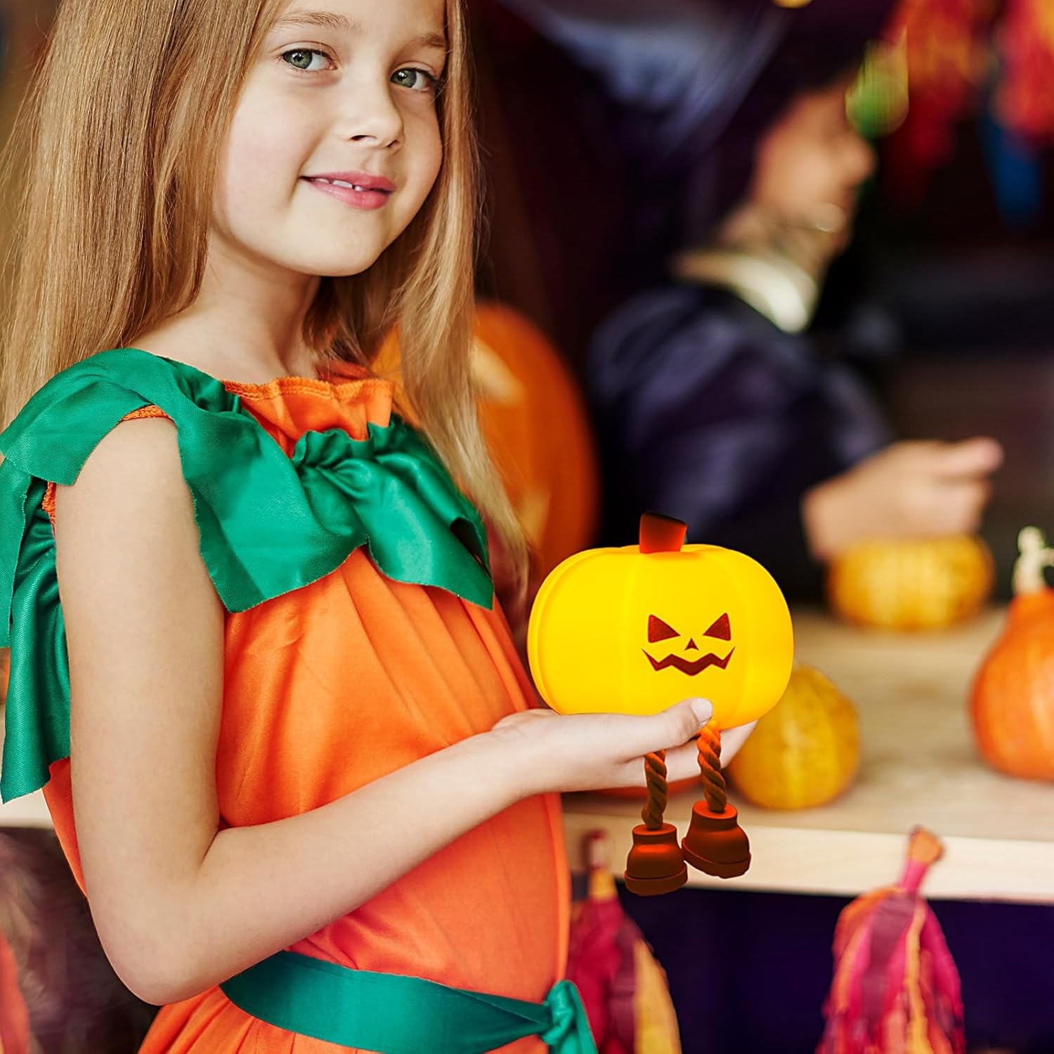 GlowGrin – Mischievous Grinning Pumpkin Night Light