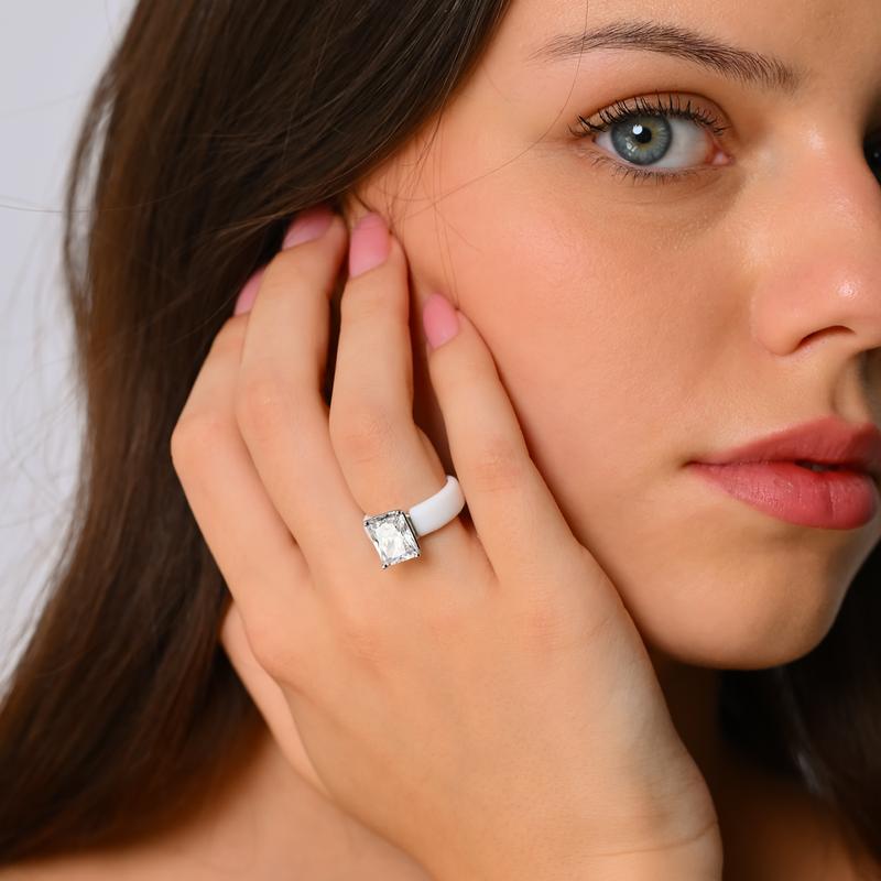 FlexiLuxe – Flexible Soft Silicone Band Ring