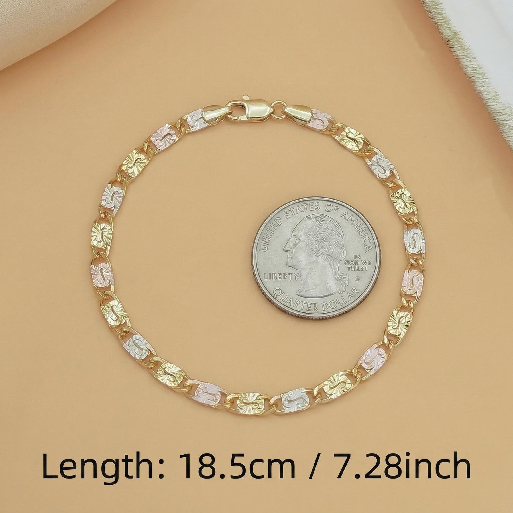 GoldenBlend – Three-Tone Link Bracelet