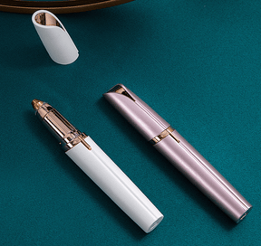 FlawlessBrow – Rechargeable Eyebrow Trimmer