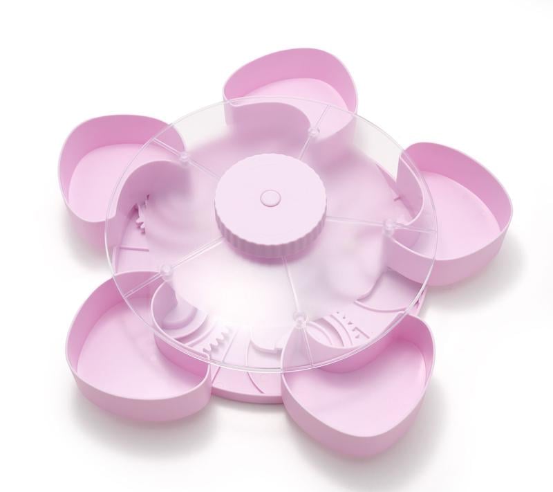 PartyTwist – Rotating Divided Tray