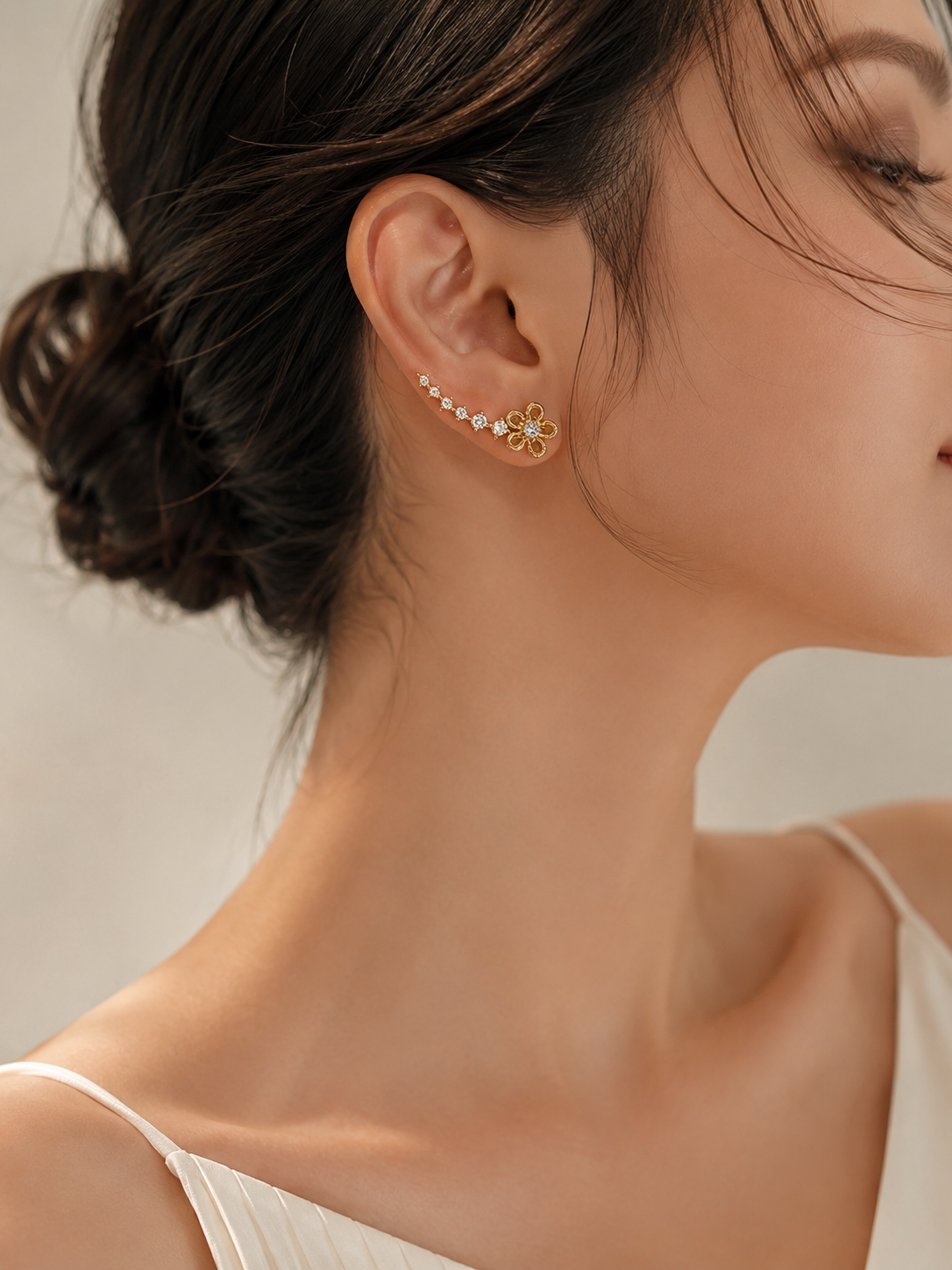 Aurelle – Elegant Statement Earrings