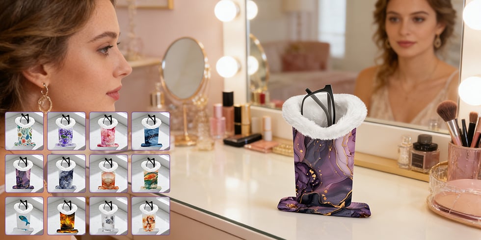 CloudSnap – Magnetic Plush Eyewear Holder