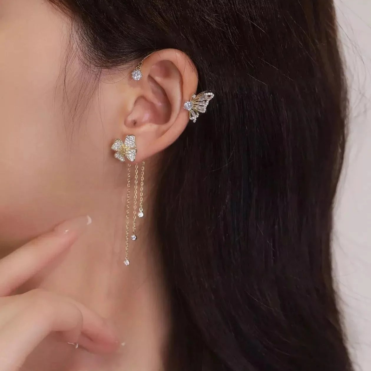 ButterGlow – Cubic Zirconia Butterfly Fringe Earrings
