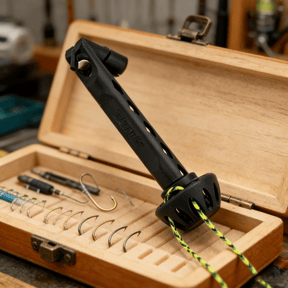 SwiftHook – Pro Magnetic Fly Threader