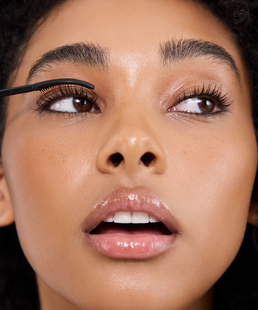 LumeLength – 12H Sculpt, Lift & Lengthen Mascara