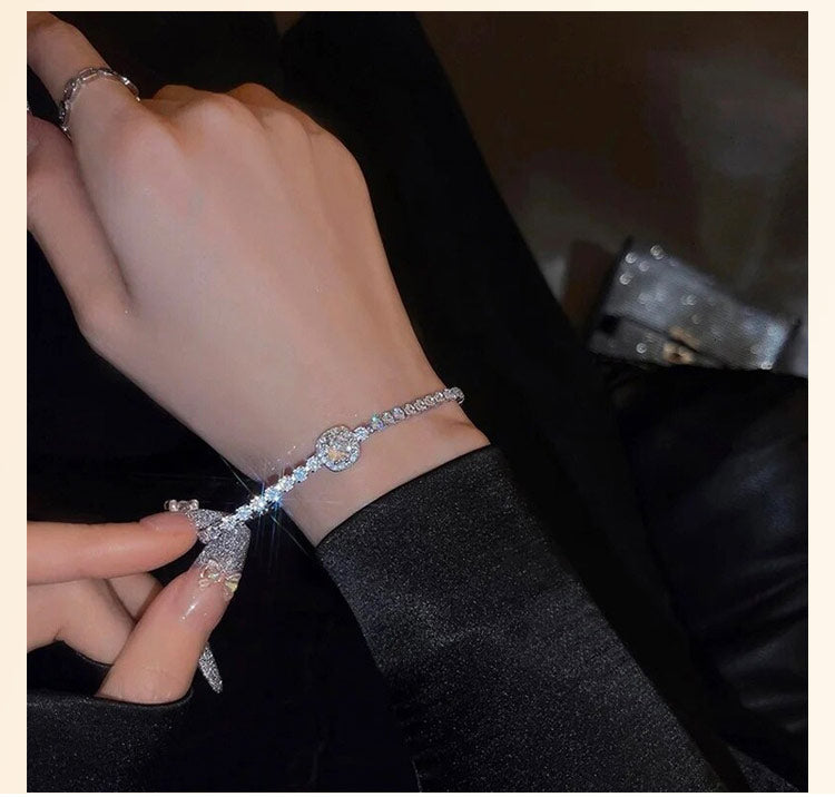 AureliaShine – Premium Sparkling Moissanite Bracelet