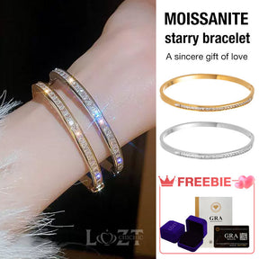 StarlightAura – Elegant Charm Bracelet
