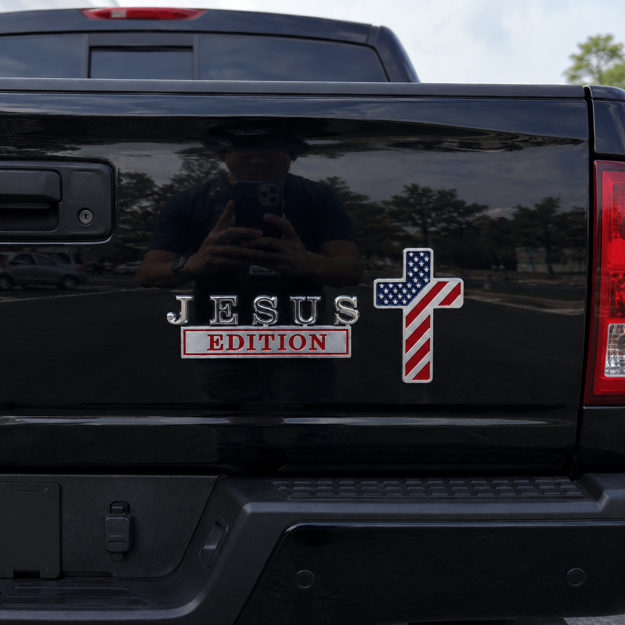 GraceSeal – Blessed Cross Metal Emblem Badge
