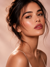 LumiLips – Long Lasting Moisture Lock Lipstick