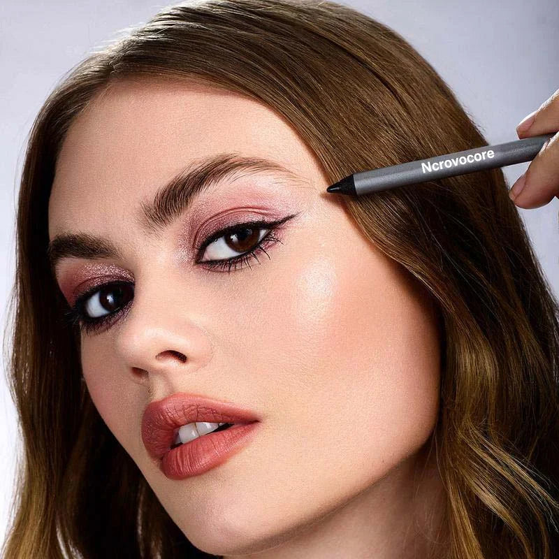 LuxeLine – 24H Waterproof Longwear Eyeliner
