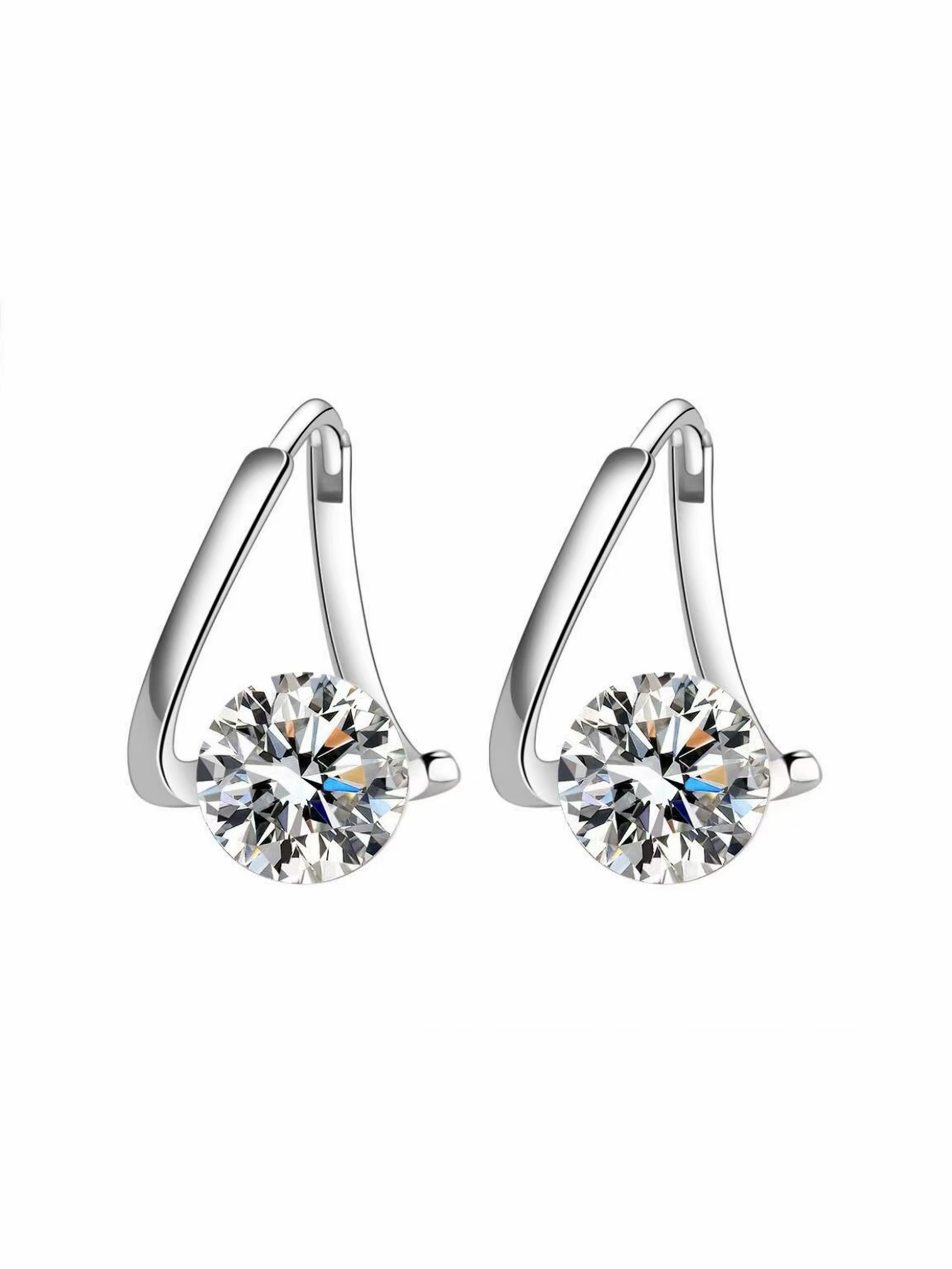 Aureli – Timeless Sparkle Earrings