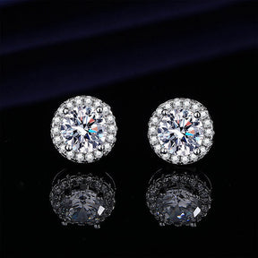 LustreCube – Premium Moissanite Earrings