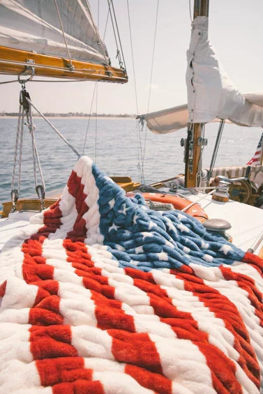 PatriotWrap - American Flag Fleece Blanket