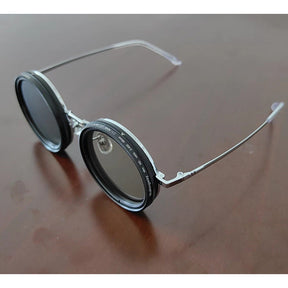 ChromaView - Adaptive Lenses for Ultimate Eye Protection