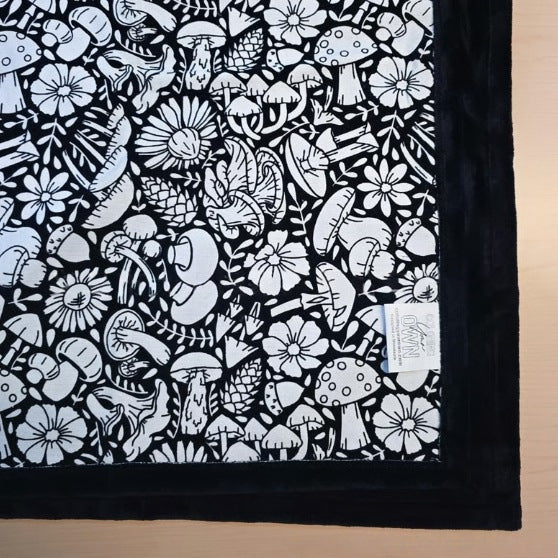 FocusBlanket – DIY Coloring Blanket