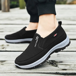 Resistant & Comfortable Shoes | Pheron Lupi™