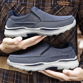 RESISTANT & COMFORTABLE MUST PRO SHOES | Lupi