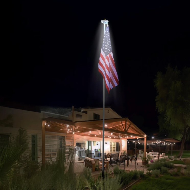 SolarGlory – Telescopic Flagpole with LED Light