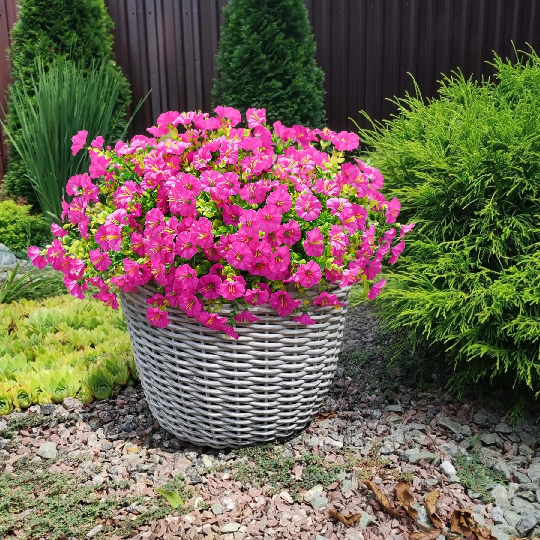 EverBloom – UV Resistant Artificial Petunias Flowers