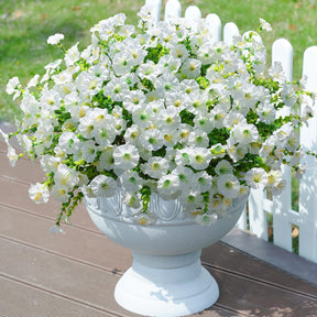 EverBloom – UV Resistant Artificial Petunias Flowers
