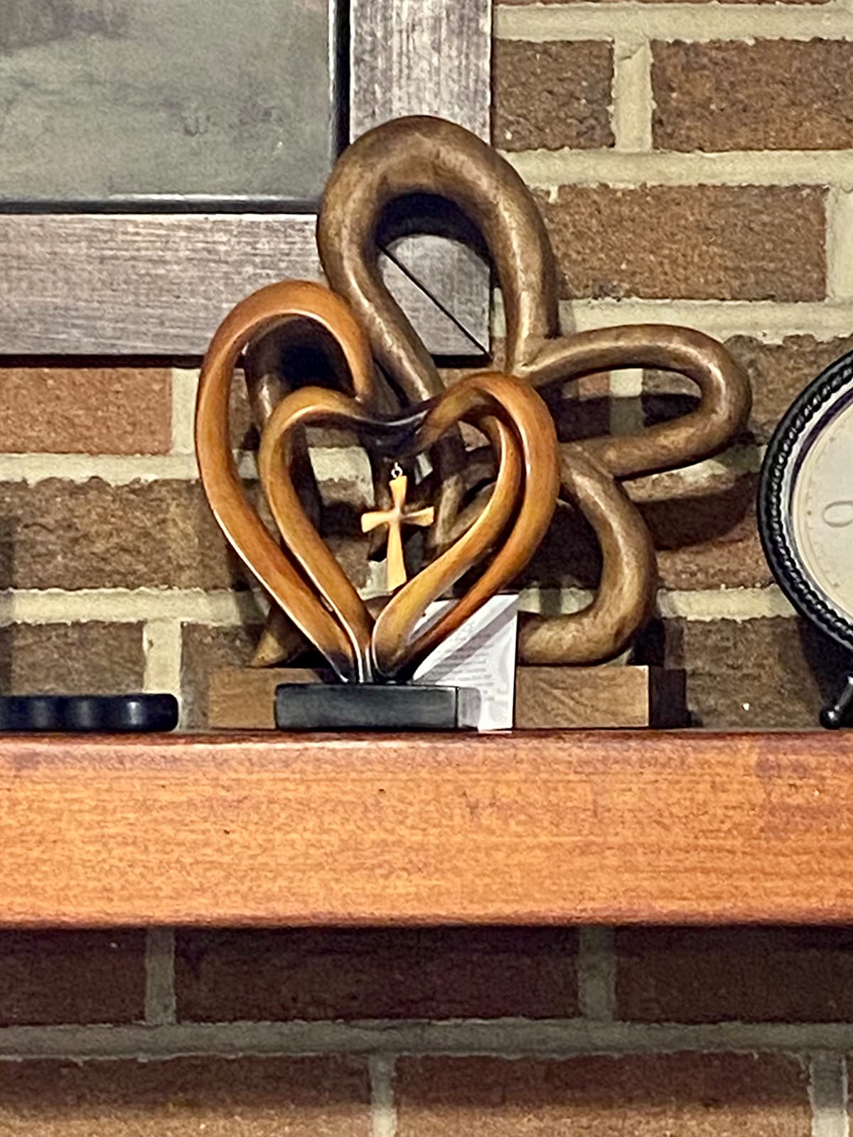 DivineHope – Faith-Inspired Cross Décor