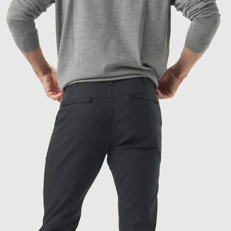 LuxeStride – Stylish Jetsetter Pants