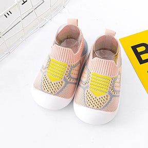 SnugSteps Baby – Anti-Slip Baby Slippers