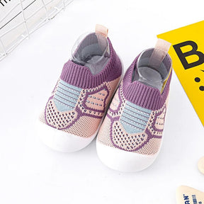SnugSteps Baby – Anti-Slip Baby Slippers