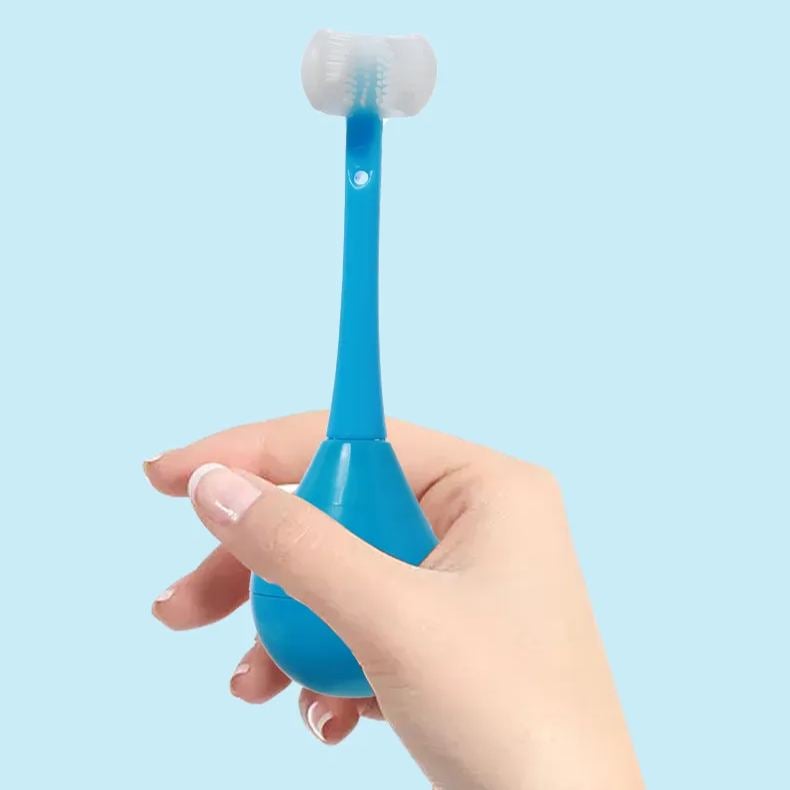 HappySmile – Three-Sided Toothbrush