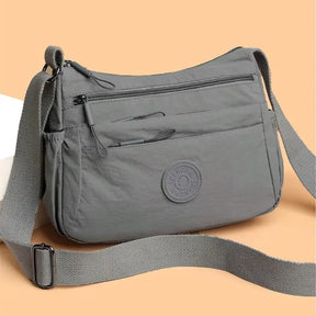 PocketPro – Multi-Compartment Crossbody Bag