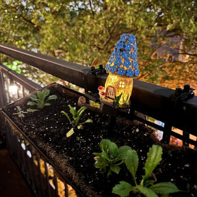 MushLumi – Solar Fairy-Tale Mushroom Cottage Light