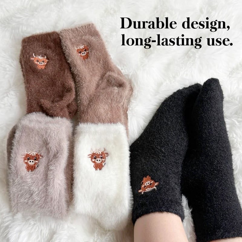CheerHoof – Mid-Crew Fun Socks