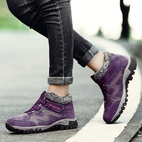 WARM AND COMFORTABLE NON-SLIP BOOTS | Lupi