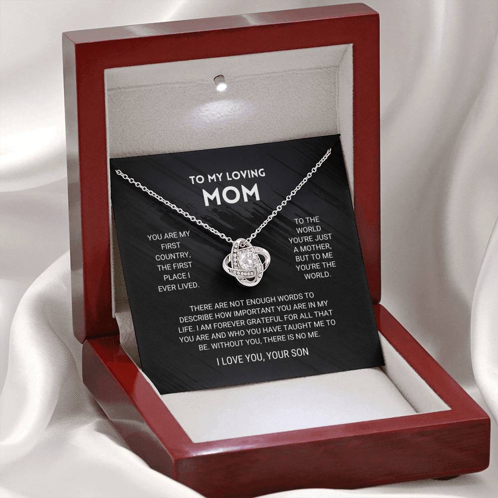 ForeverMom – Heartfelt Love Knot Necklace Gift