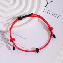 RescueBand – Emergency Glass Breaker Strap