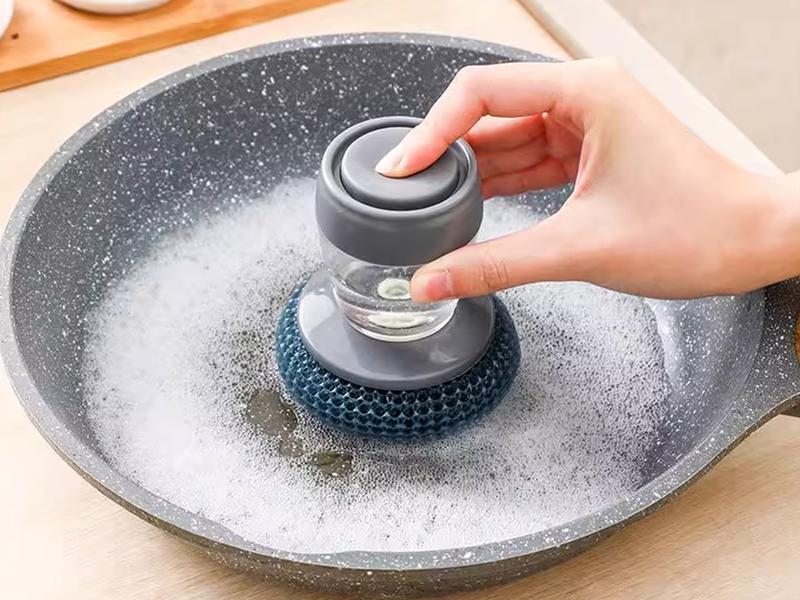 CleanMate - Ergonomic Soap-Release Kitchen Scrubber
