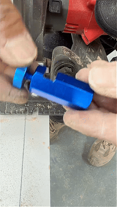 TitanHex – Heavy-Duty Stair Gauge