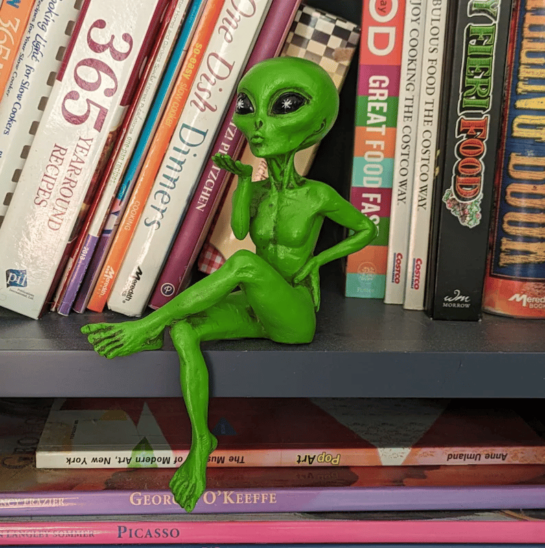 AlienMeme – Funny 2026 Alien Artwork