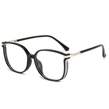 ModaEyes – Women’s Portable Fashion Reading Glasses
